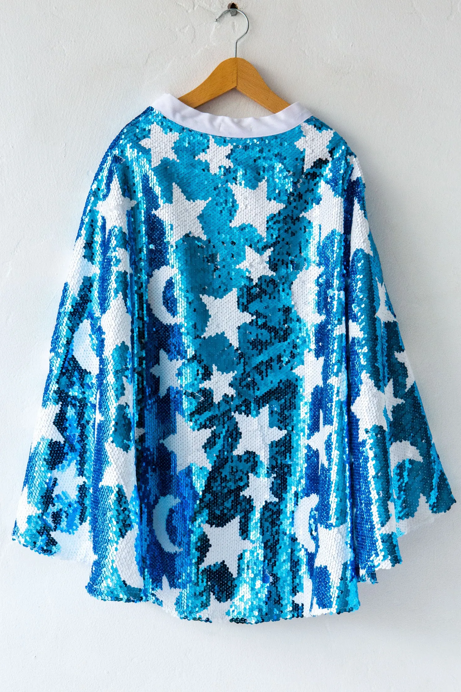 Cosmic Cape