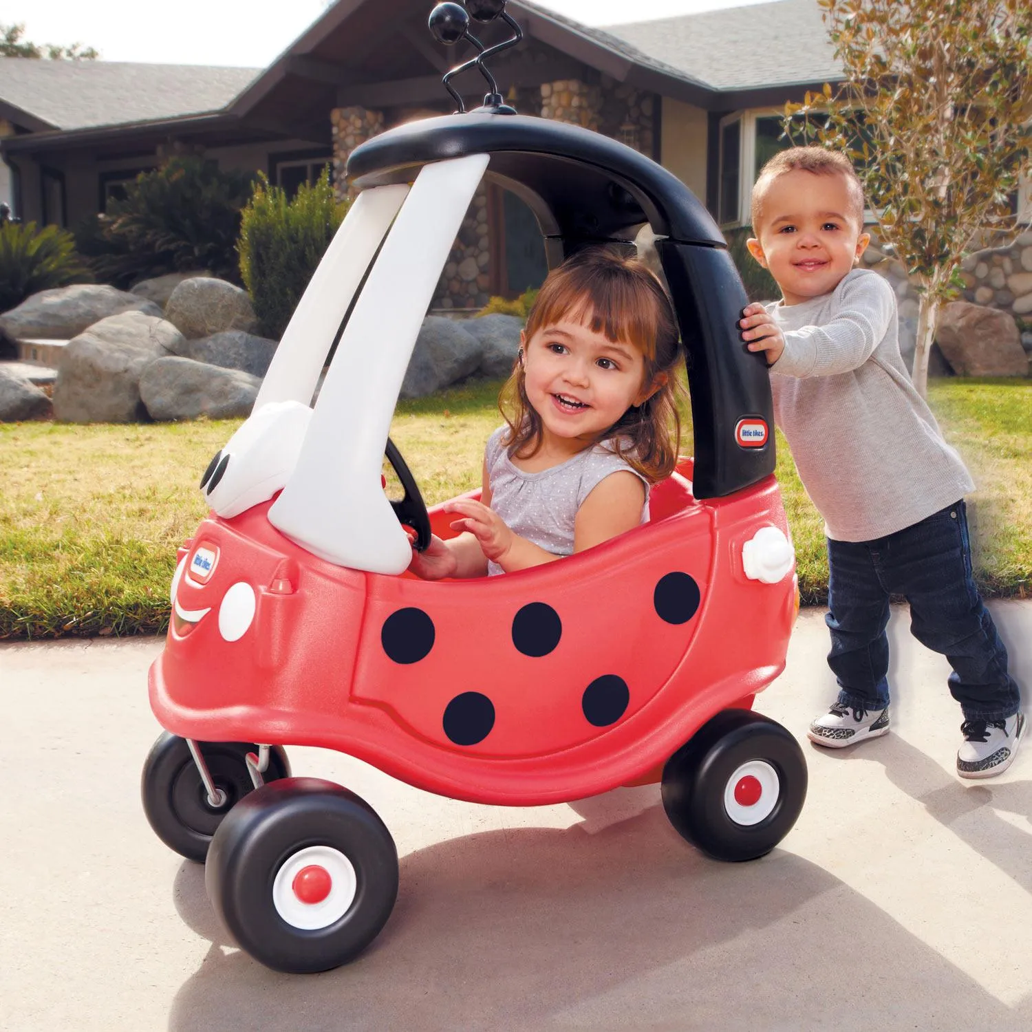 Cozy Coupe - Ladybug Ride with Parent Handle & Removable Floorboard