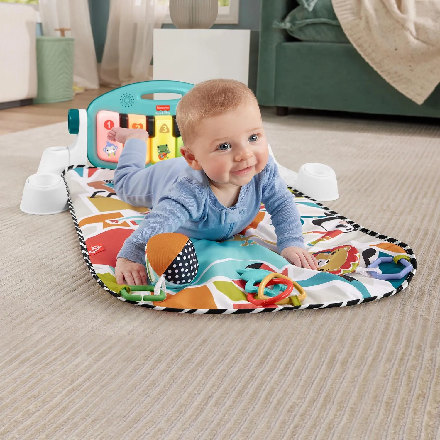 Fisher-Price HRB13 Glow and Grow Kick & Play Piano Gym - English Version, 36 months