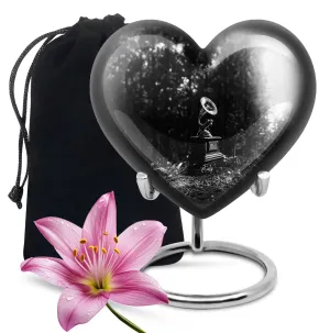Gramophone Urn: Everlasting Memorial for your Loved One