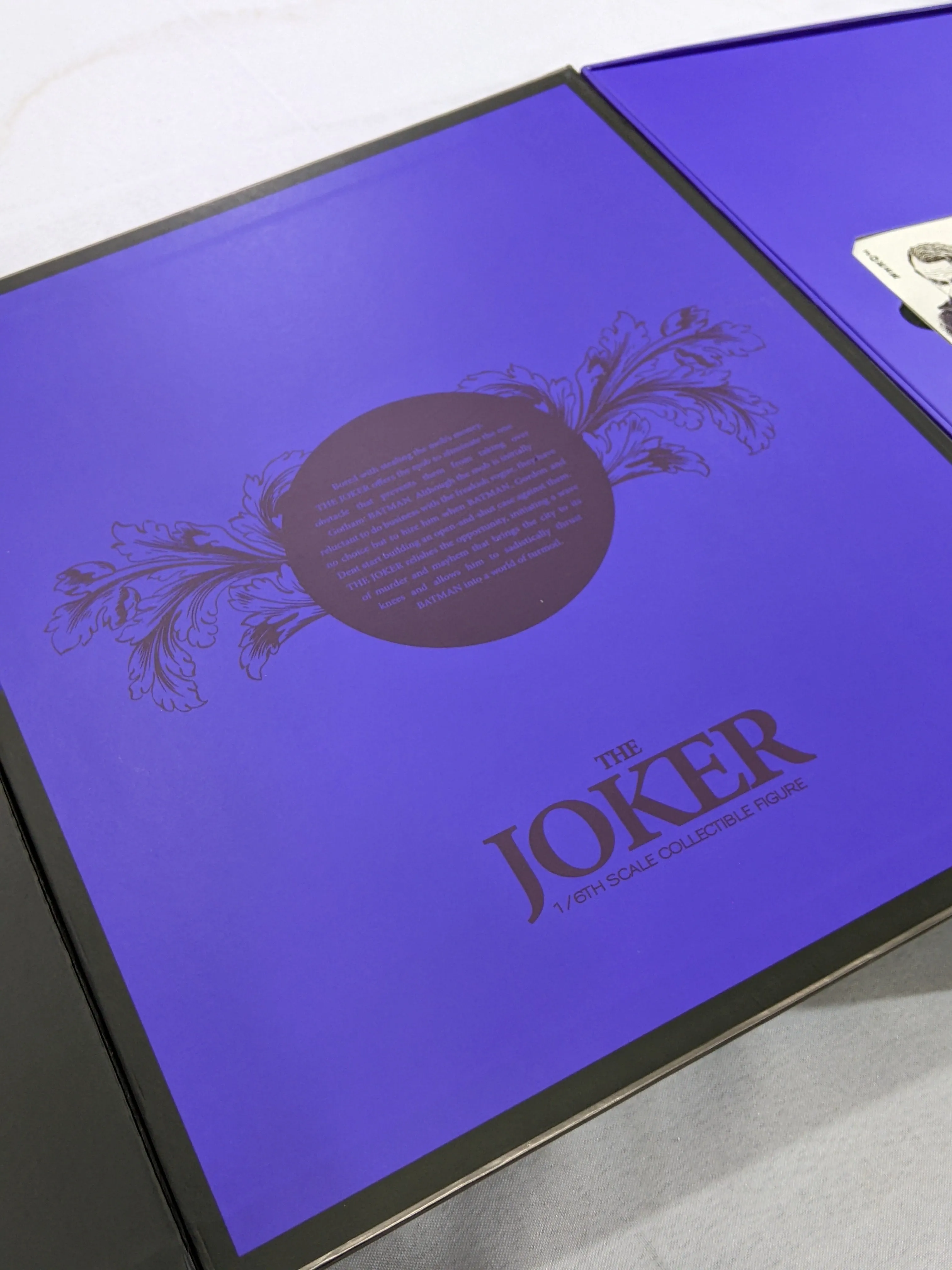 Hot Toys 1/6 The Dark Knight The Joker Movie Masterpiece Sixth Scale Figure DX01 *Open Box*