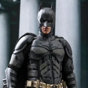 Hot Toys Movie Masterpiece 1/6 Scale Figure - The Dark Knight Rises - Batman
