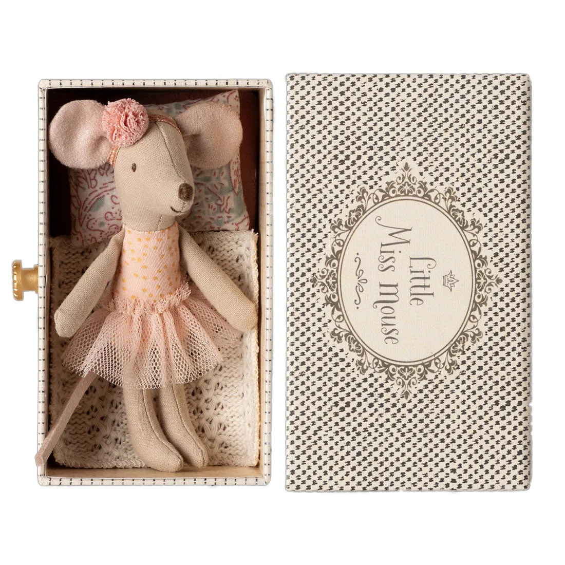 Little Sister Dance Mouse in Daybed