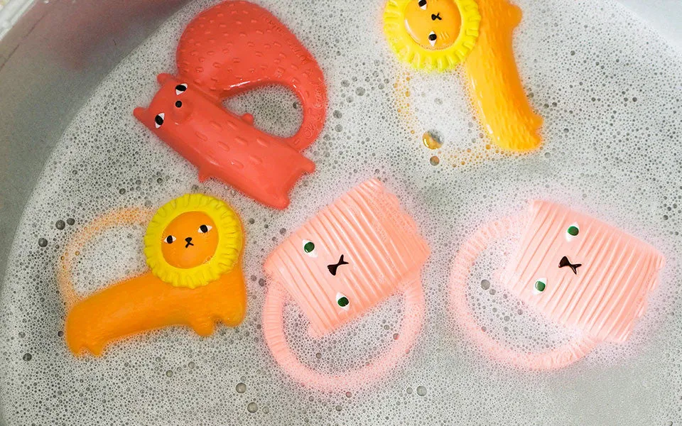 Richie Lion Teether - Donna Wilson