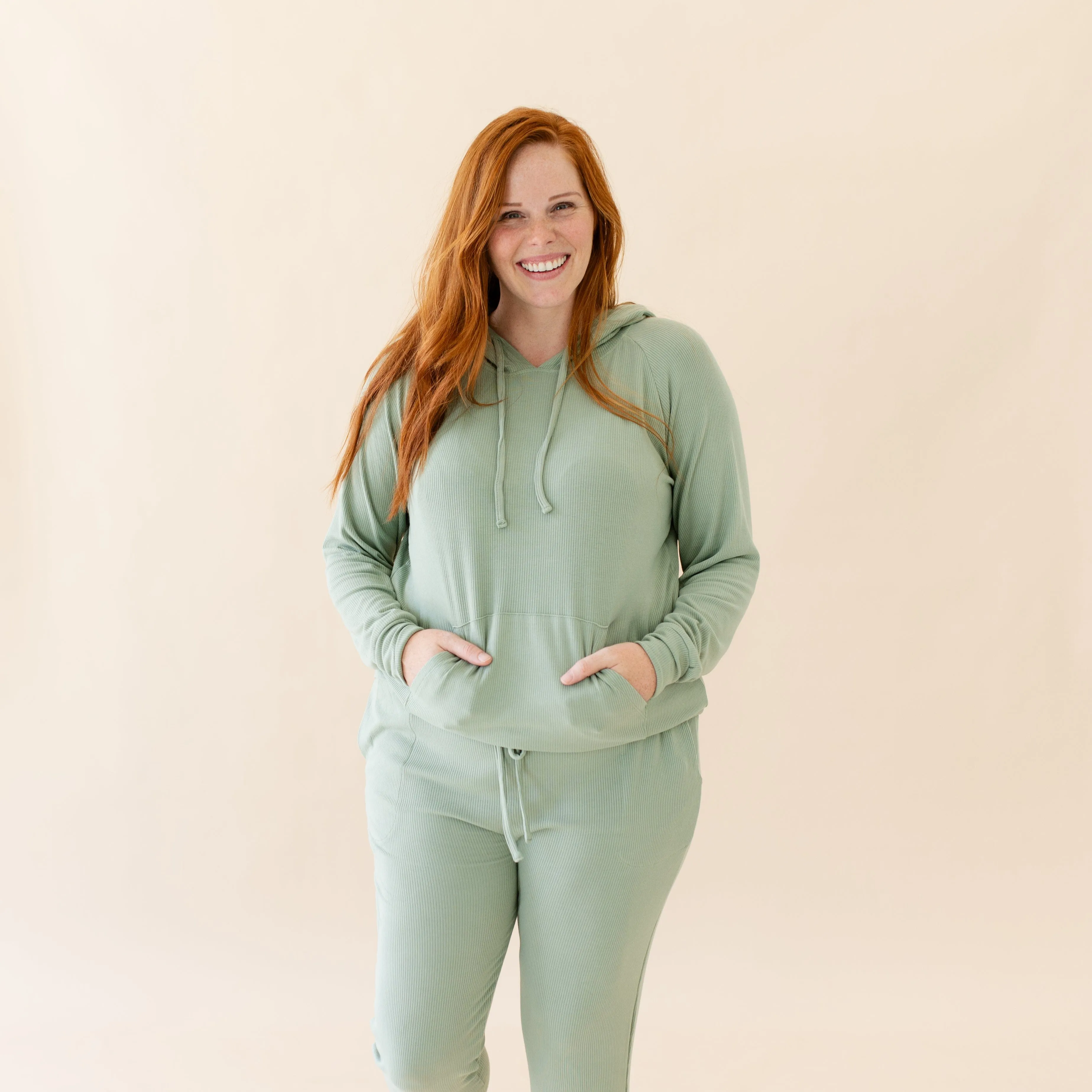 Women's Ribbed Hoodie in Thyme