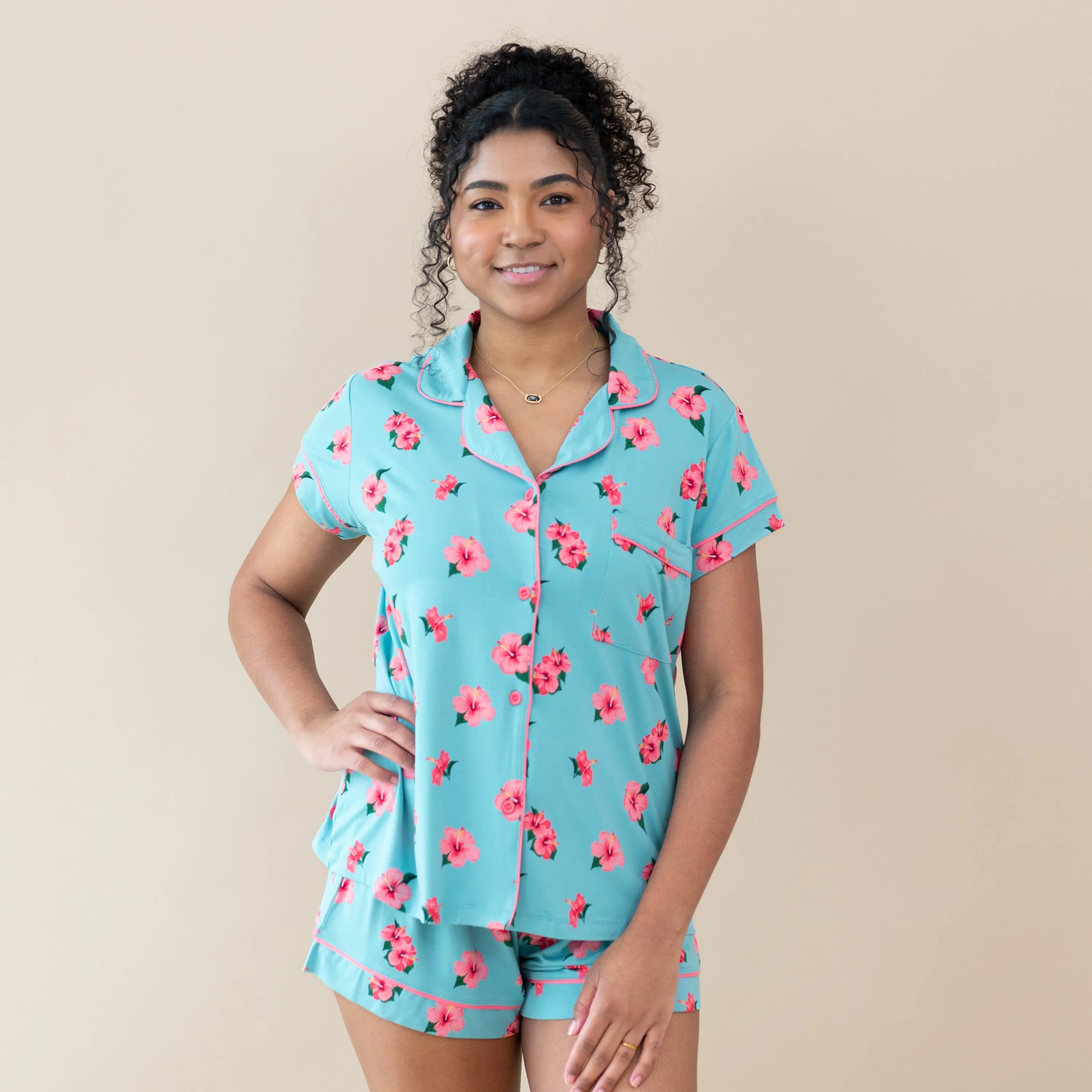 Women’s Short Sleeve Pajama Set in Hibiscus